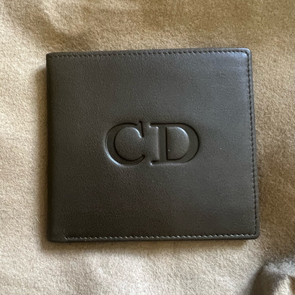 Christian Dior Men’s Bifold wallet LIKE NEW
